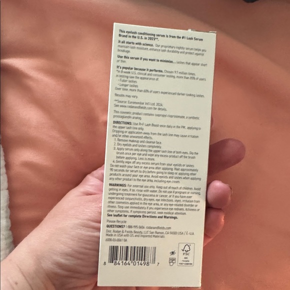 Roden + Fields lash boost - Picture 2 of 2